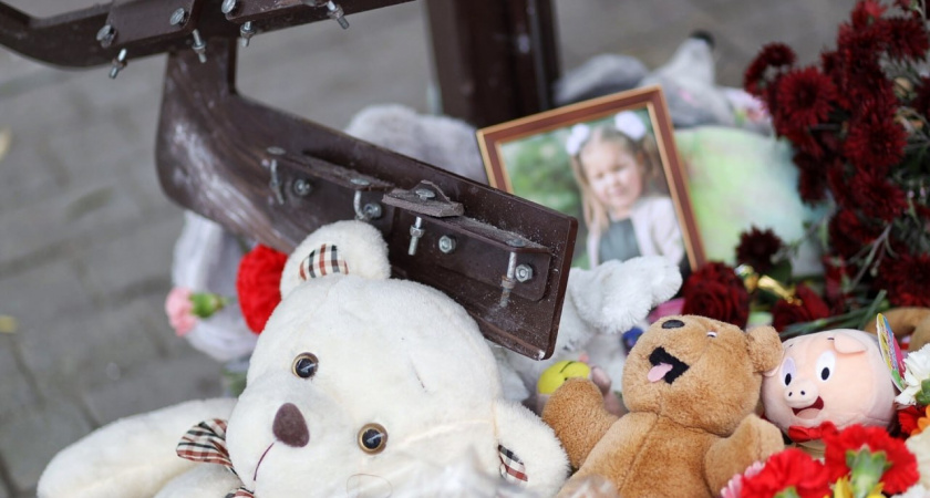 Новые подробности аварии на улице Киевской: дедушка 7-летней девочки находится в больнице