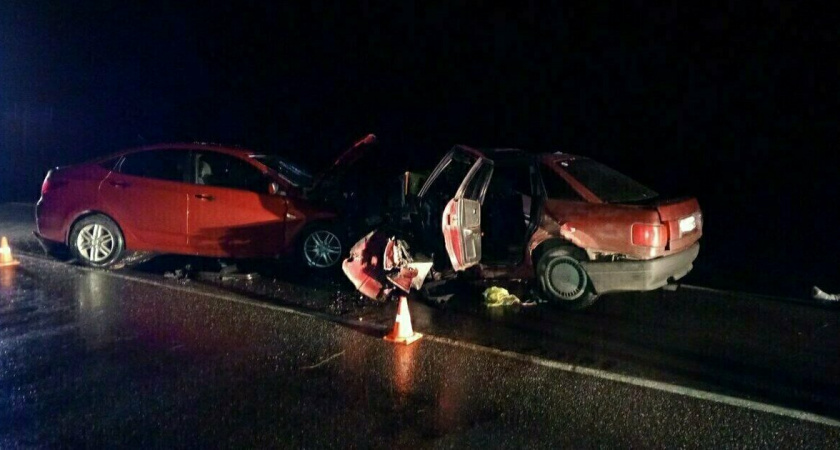 В Калининграде врачи спасли 2-х пассажиров после страшного ДТП под Правдинском