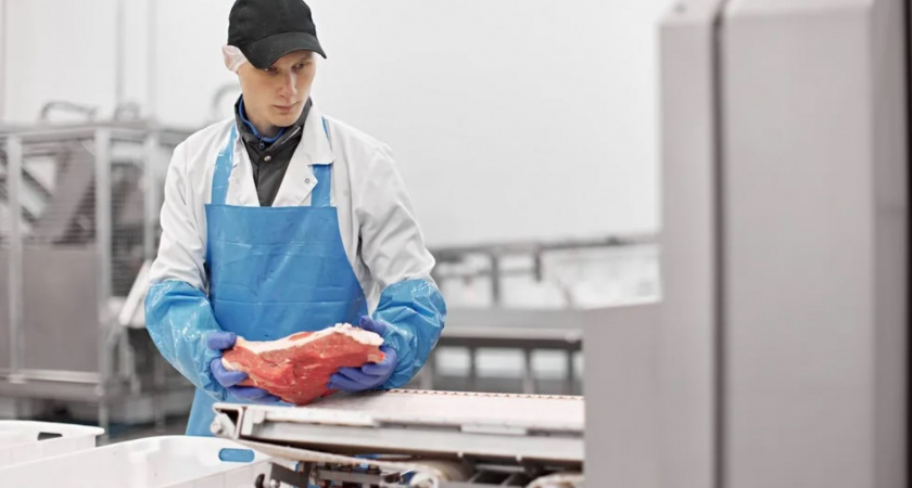 История с опасными бактериями в котлетах «Мираторга» получила продолжение