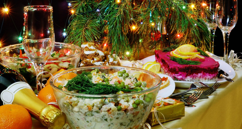 Не больше 20 000 рублей, на что готовить потратить деньги жители города в новогодние праздники и какие подарки предпочитают. Редакция сайта провела опрос.