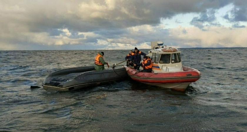 Появились подробности происшествия с 5 спасенными рыбаками