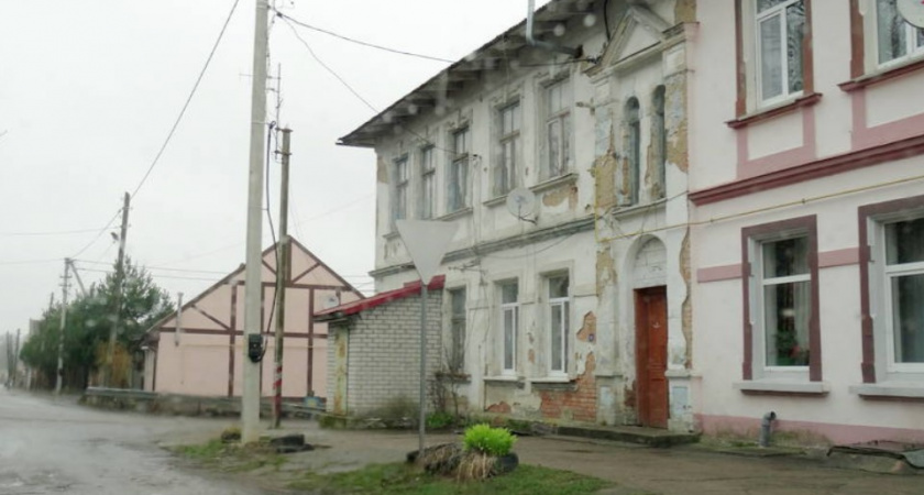 В социальных сетях был задан вопрос о проблеме с лисами, которые часто появляются в поселке Мельниково