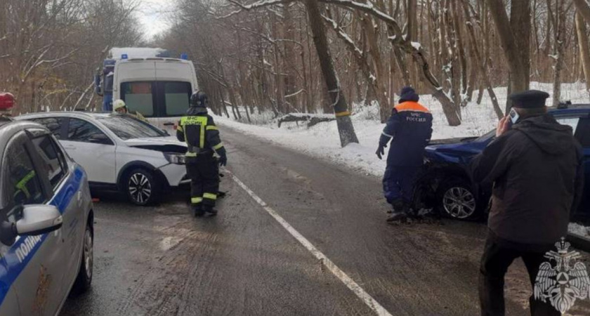 За 4 дня в авариях Калининграда пострадало 18 человек и 2 погибло