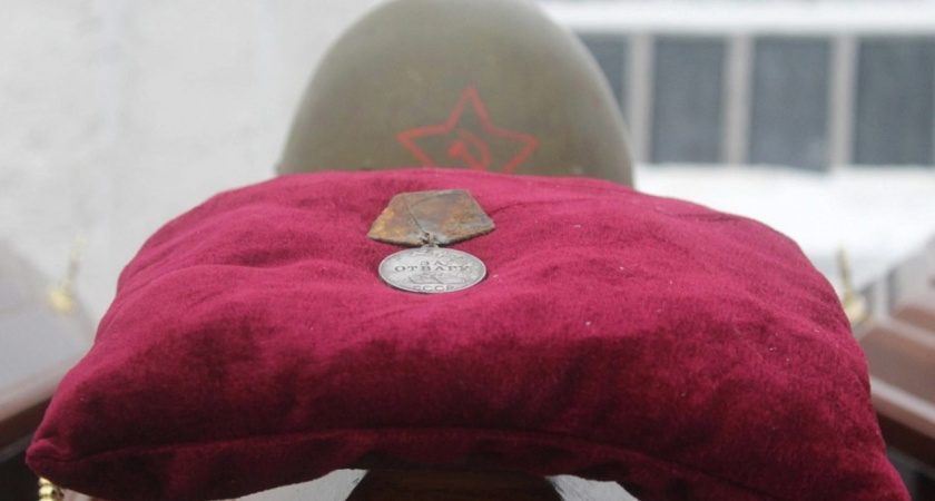 Останки 153 бойцов, погибших в Восточно-Прусской операции, перезахоронены в поселке Корнево