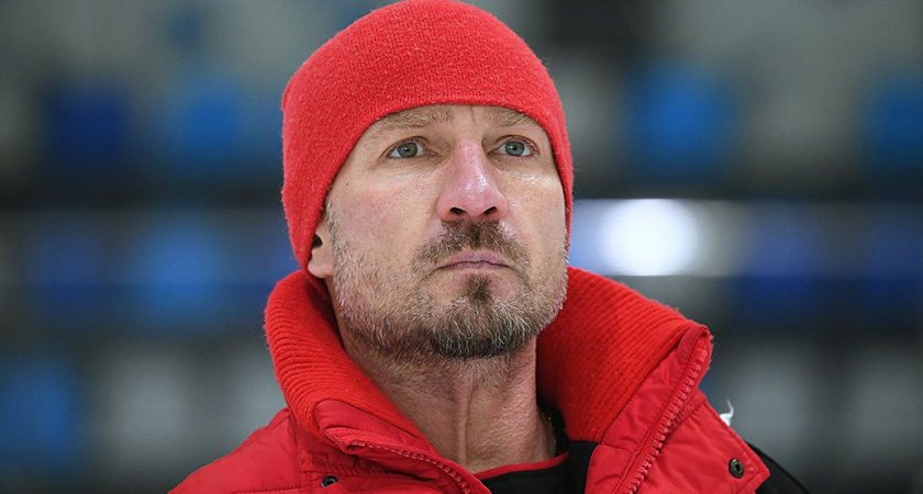 Фигурист Костомаров снова встал на коньки. Невероятное возвращение на лёд