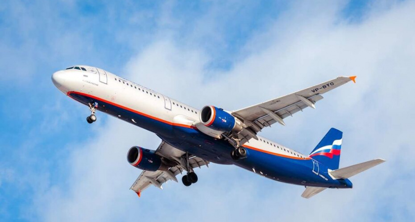 Еще больше авиарейсов запустят до Калининграда в праздничные дни