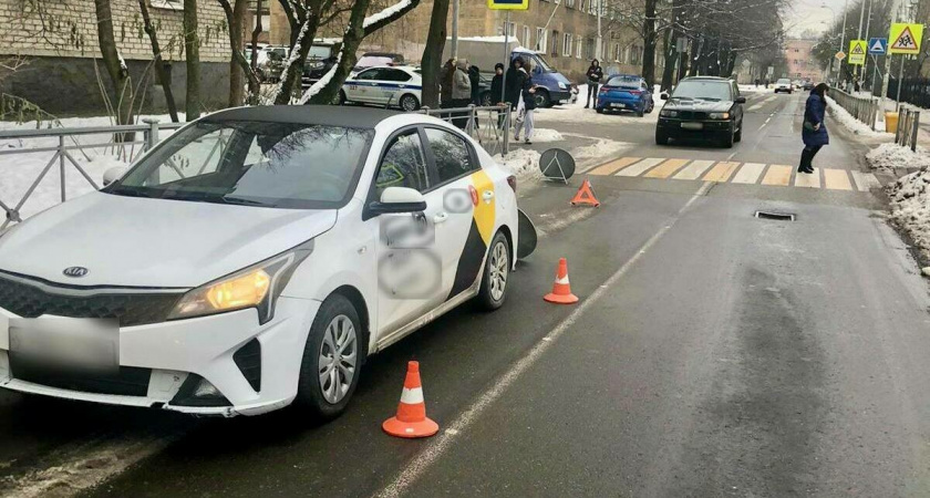 Таксист сбил школьницу прямо на пешеходном переходе в Калининграде. Подробности трагического ДТП