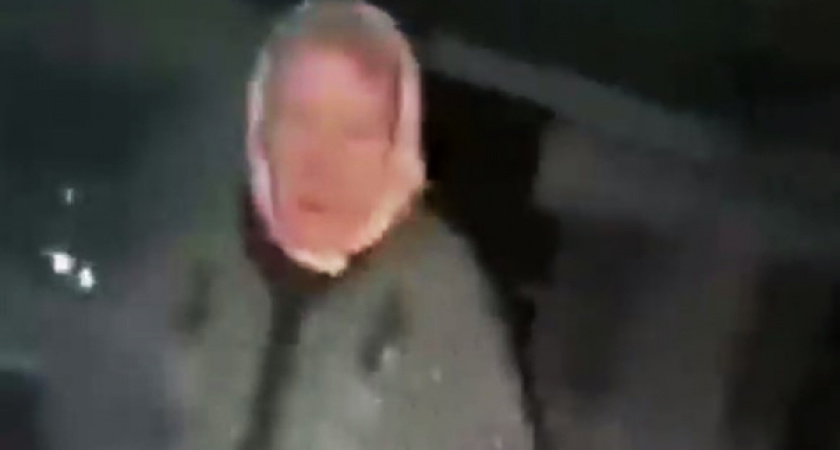 «Иди сюда! Где кошелек, бабуль?», — с такими словами школьники обокрали бедную старушку под Новосибирском (ВИДЕО)