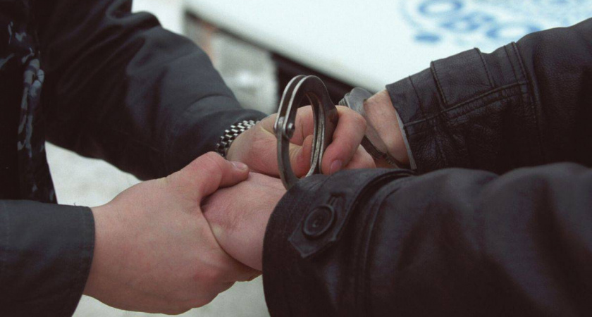 Вымогал деньги у сожительницы и избивал: три уголовных дела возбудили на жителя Калининградской области