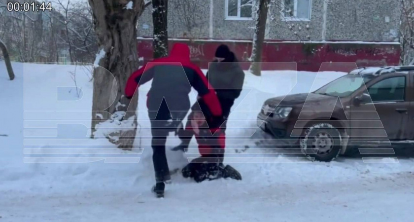 10 подростков в Калуге задержаны за нападения на мигрантов, избиение снималось на камеру