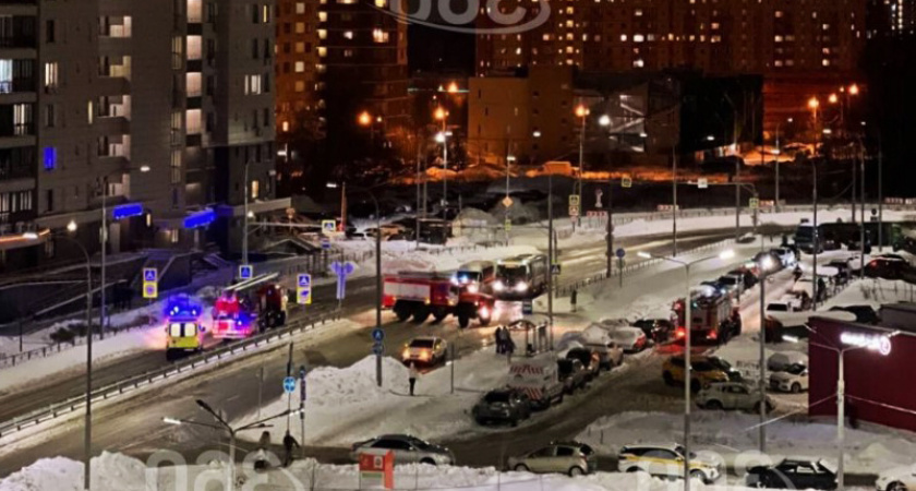 Женщина и маленький ребенок умерли из-за пожара в одной из многоэтажек в Мытищах