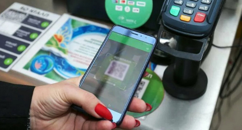 Срочно прекращайте оплачивать покупки через QR-код, а иначе можете остаться без денег на счету. Классика против новшеств
