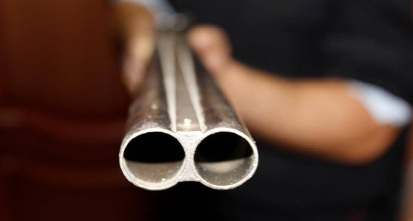 Пристрелил жену, пока чистил ружей. Печальный инцидент в Ростовской области