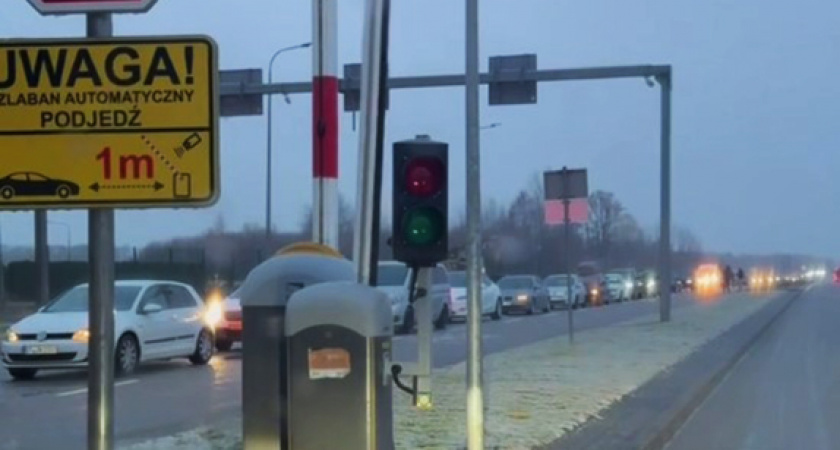 Новый рекорд: огромное количество машин из Польши за день въехало в Калининградскую область