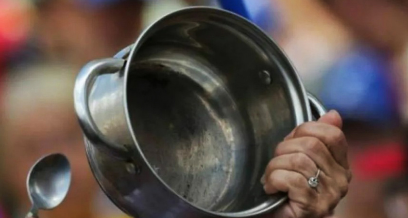 Можно ли сломать ребра кастрюлей? Мужчина из Ленинградской области изувечил друга кухонной утварью