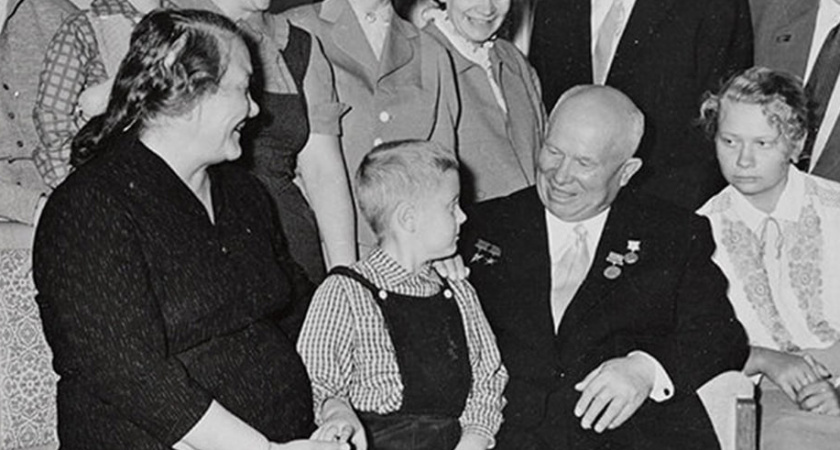 Умер внук Никиты Хрущева в Москве. Как погиб потомок известного политика? Убийство или случайность?