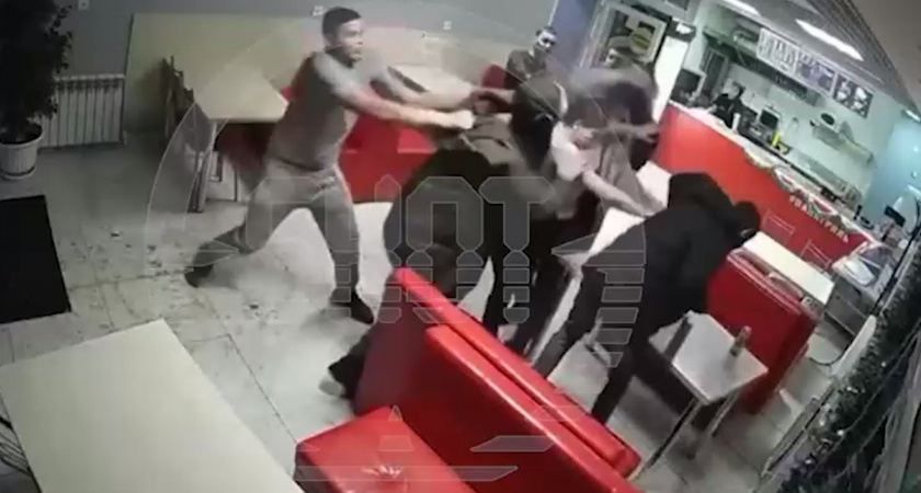 «Очень жестокая драка» В Кумертау подрались из-за кофе не на жизнь, а насмерть (ВИДЕО)