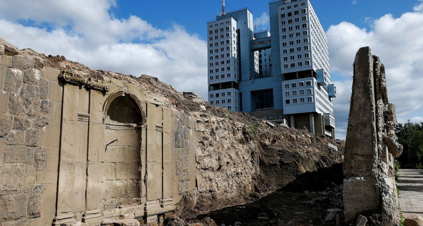 Восстанавливать Королевский замок в Калининграде нельзя. Почему? Подробности