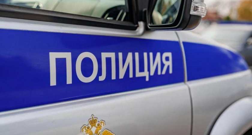В одной из столичных школ чуть не случилась трагедия, когда к школьнику подсела одноклассница, а он начал...