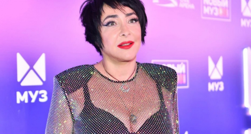 Эхо голой вечеринки никак не отпустит Лолиту Милявскую