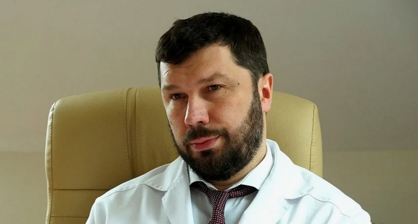 Любивый отказался передать ключи от кабинета главврача в калининградской БСМП. Неужели, передумал уходить