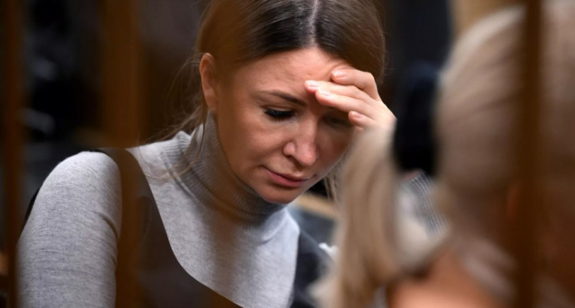 С кем посадили в одну камеру блогершу Елену Блиновскую