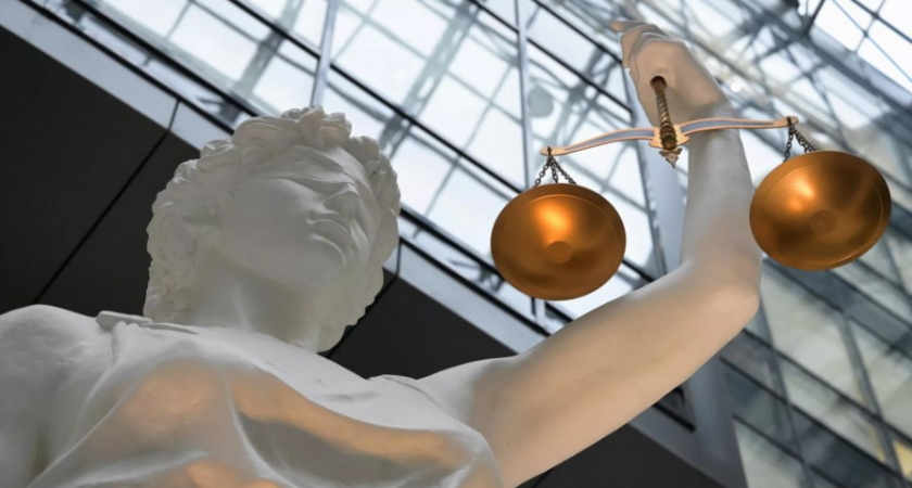 Снимал порнографию с приемными детьми, его приговорили к...