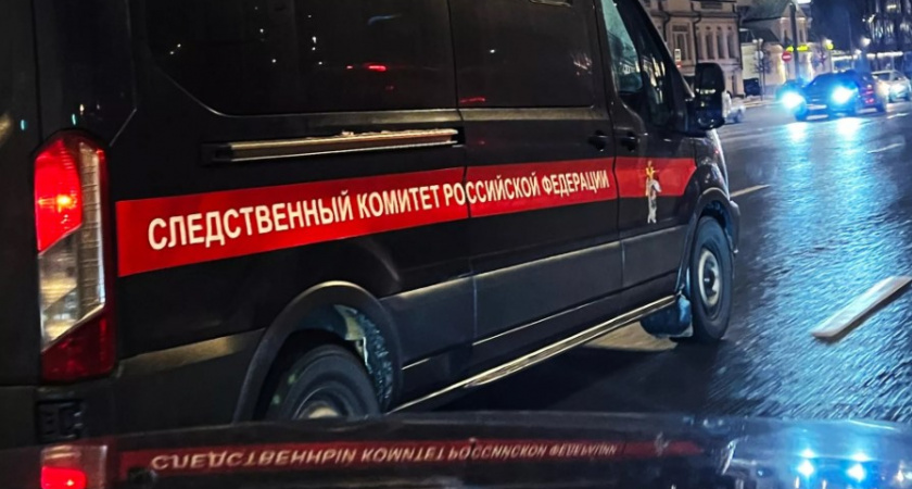 Ребенка выбросили на улицу, как мусор, в полиэтиленовом пакете из магазина