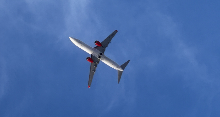 Может взорваться прямо в полете - что не стоит брать с собой в ручную кладь «ВИДЕО»