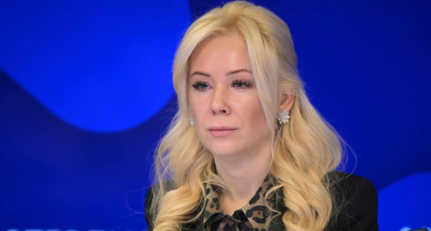 Екатерина Мизулина получила необычный подарок от тюменцев