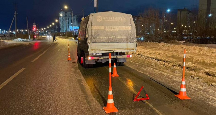 В Тюмени отец посадил ребенка в кузов грузовика, чтобы прокатить ребенка, однако это привело к серьезным проблемам