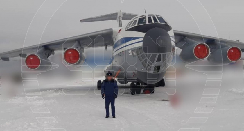 Горящий ИЛ-76 в Ивановской области от жилых домов уводил в сторону леса 34-летний пилот (ВИДЕО)