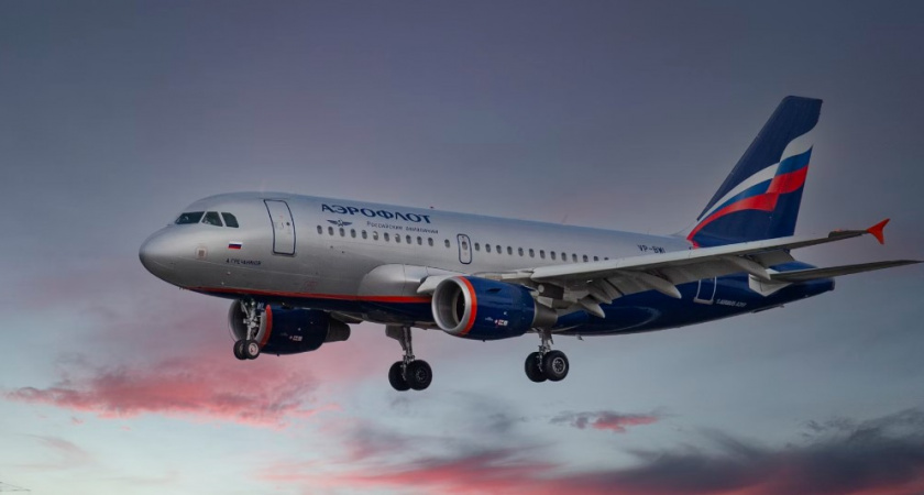 Авиапроисшествий становится все больше: на борту российского самолета прямо во время полета произошел пожар