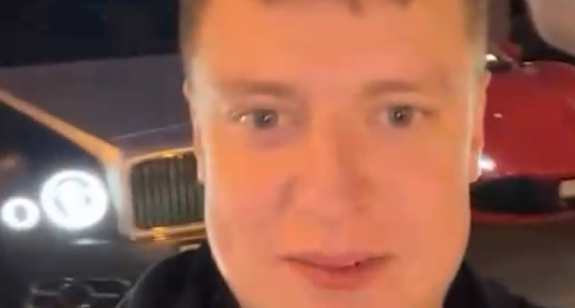 Снял номер за миллион рублей и накупил тачек кучу дорогих авто