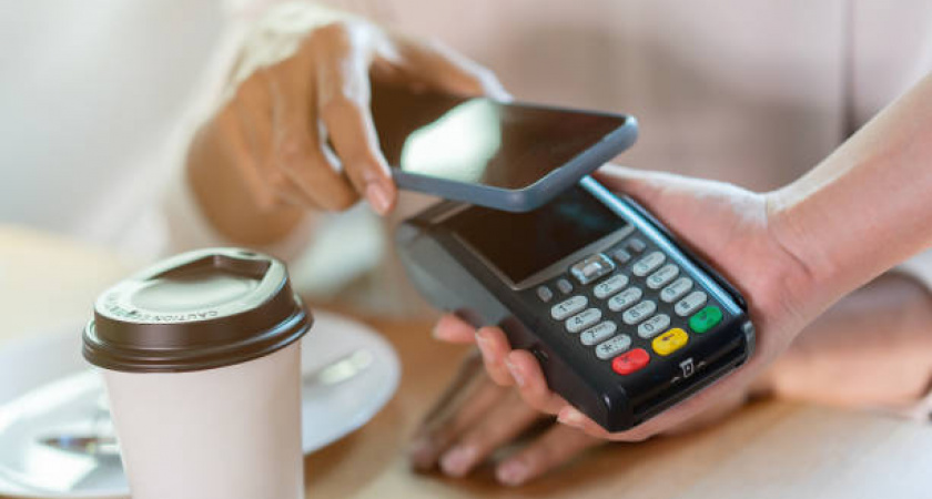 Федеральная антимонопольная служба выявила нарушения у компании Apple по бесконтактным платежам на территории РФ 