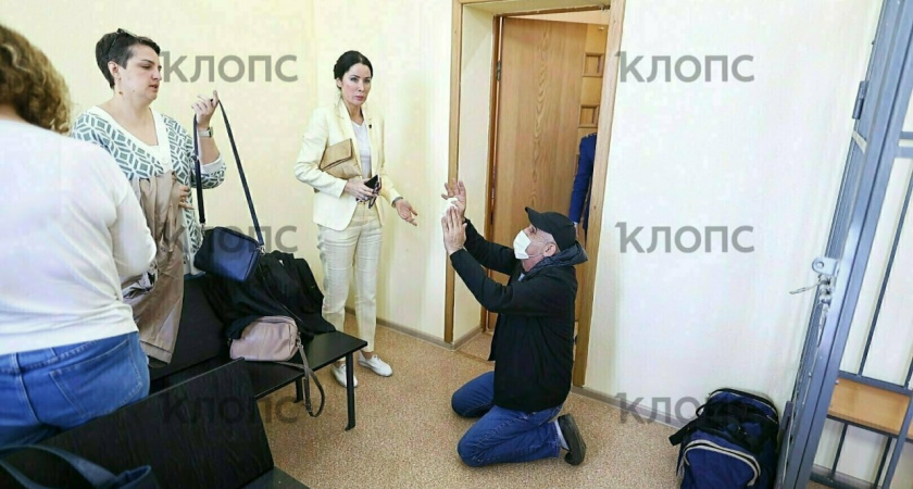 Что учудил в зале суда водитель «Audi», который сбил девочек на пешеходном переходе около «Атлантики»
