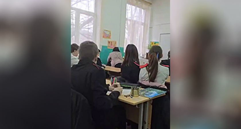 «Накинулась прямо в классе» Что произошло с учительницей, которая пнула ученика во время урока в Туапсе (ВИДЕО)