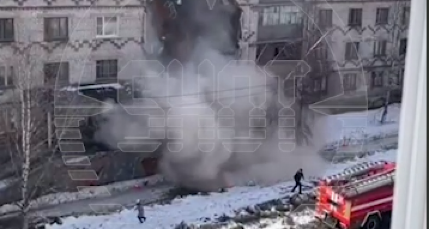 Момент обрушения общежития в Печорах попало на камеру (ВИДЕО)