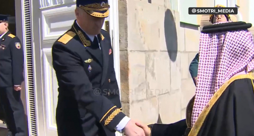 Какой роскошный подарок сделал Владимир Путин для короля Бахрейна (ВИДЕО) 