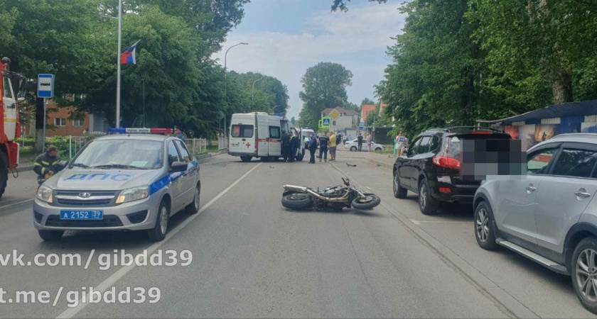 ЧП в Балтийске: водитель мотоцикла сбил пешехода. Что известно о деталях ДТП