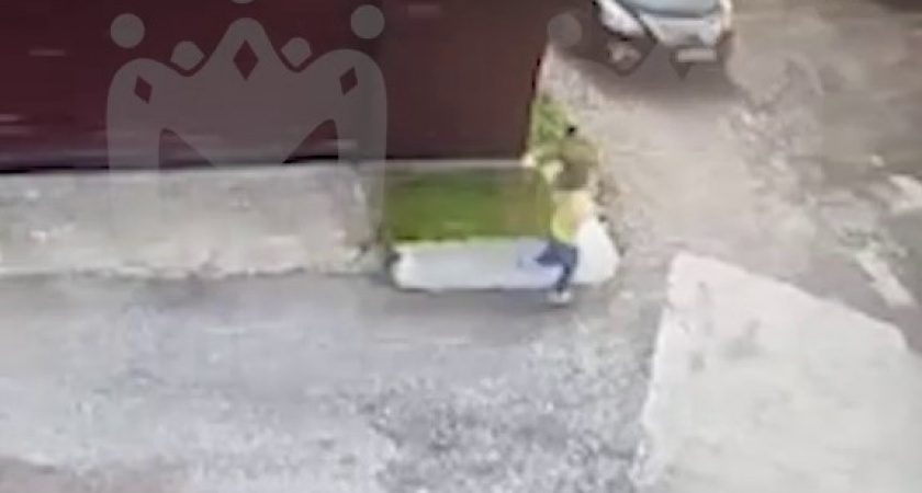 В Калининграде машина наехала на 6-летнюю девочку. Причины и последствия происшествия (ВИДЕО)