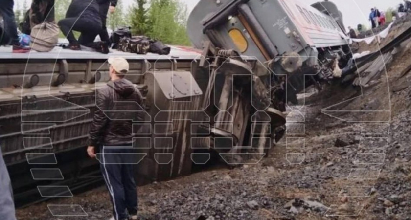 Задержание руководителя фонда капитального ремонта, новые светофоры в Зеленоградске и последние новости о ЧП с поездом в Коми - главные новости сегодняшнего дня