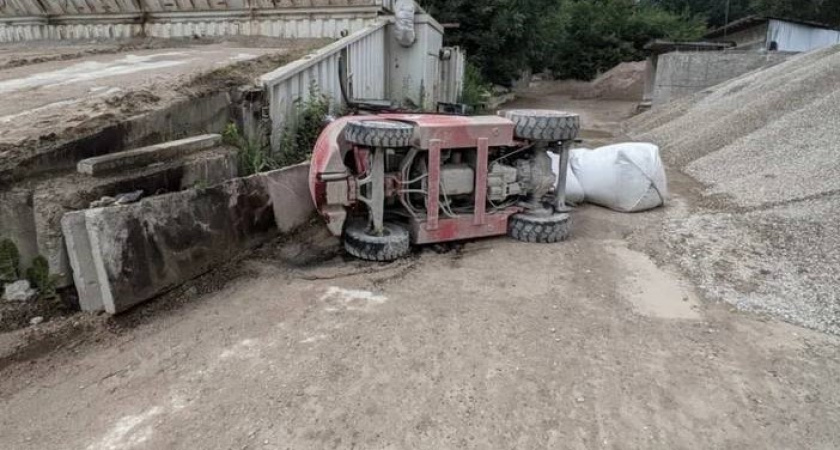 На калининградском предприятии из-за манипулятора погиб человек. Причины и последствия