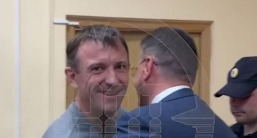 Генерал-майора Попова, обвиненного в хищении металлоконструкций, выпустили из СИЗО. Подробности (ВИДЕО)