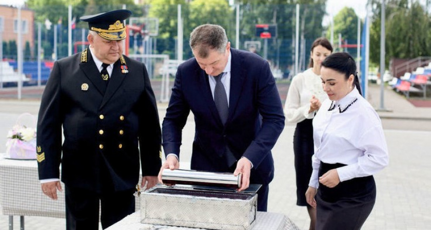 Капсула времени: для чего Калининградский янтарный комбинат закопал под землю уникальный образец янтаря