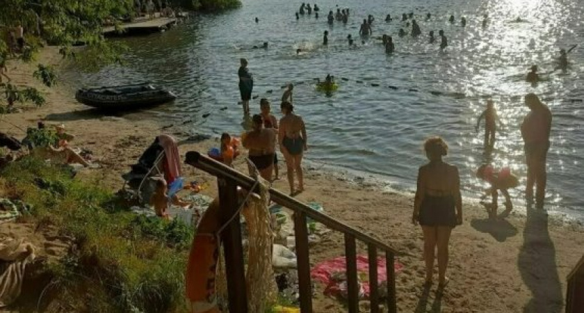Калининградские спасатели вытащили из воды пьяную пенсионерку: хроника событий