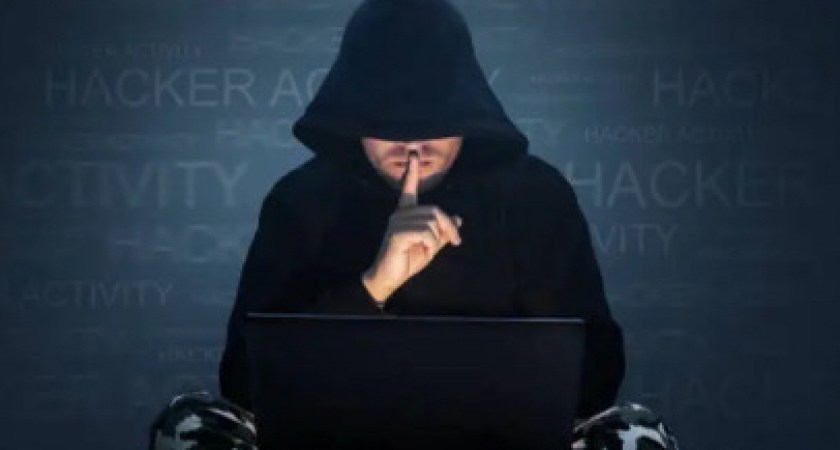 Опасные ловушки: мошенники обманывают детей в Калининграде, притворяясь популярным блогером