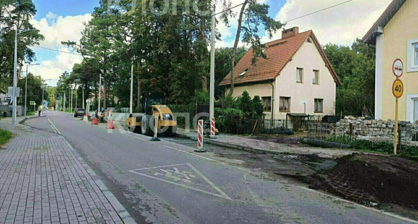 Приняли в эксплуатацию и снова начали ремонтировать. Что происходит на Карташева в Косме
