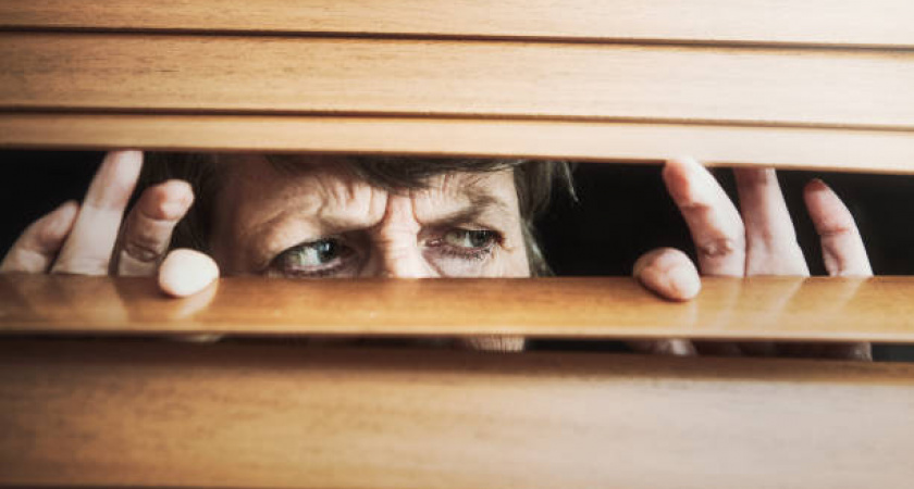 Соседские войны: в Гурьевском районе агрессивная женщина избила ребенка