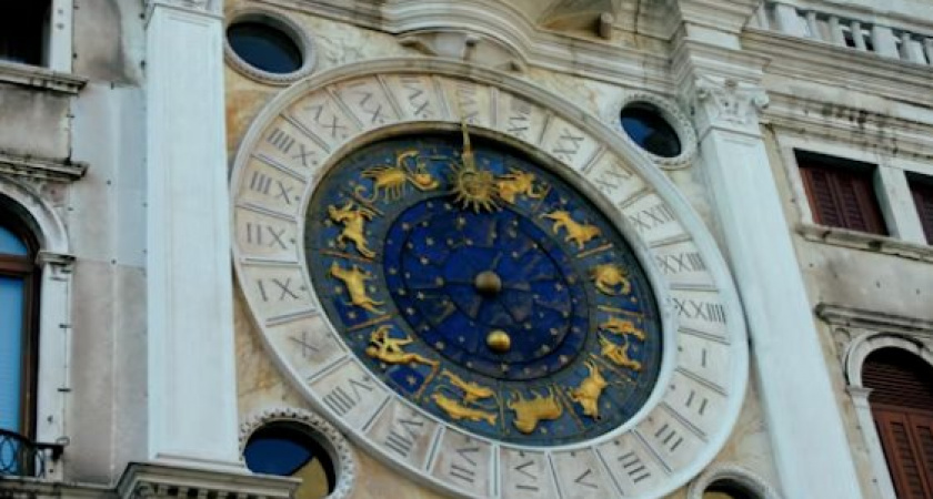 Этого знака зодиака сегодня ждет профессиональный успех и награда